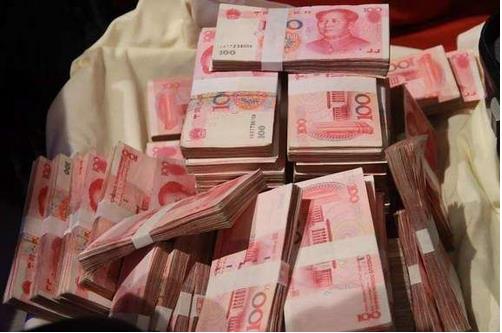.重慶市人力社保局：全市最低工資標(biāo)準(zhǔn)進(jìn)行了調(diào)整，從2019年1月1日起執(zhí)行