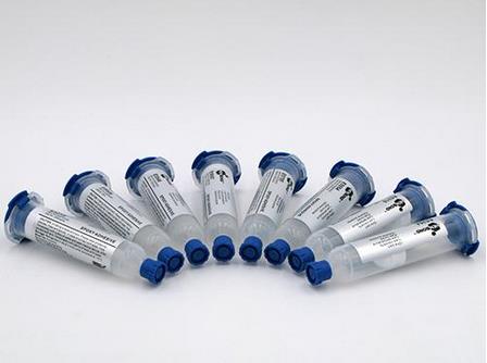 我國(guó)膠粘劑行業(yè)向著改性型、反應(yīng)型、多功能型、納米型等方向發(fā)展